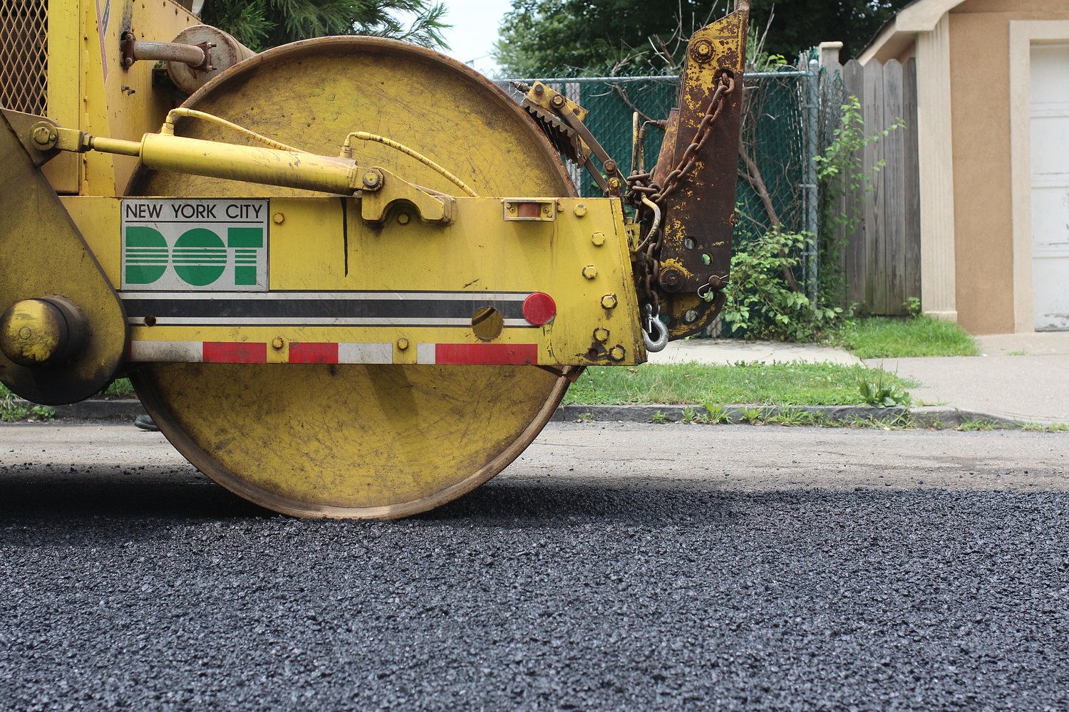 City paving efforts planned for Staten Island streets 2 days next week: What drivers need to know