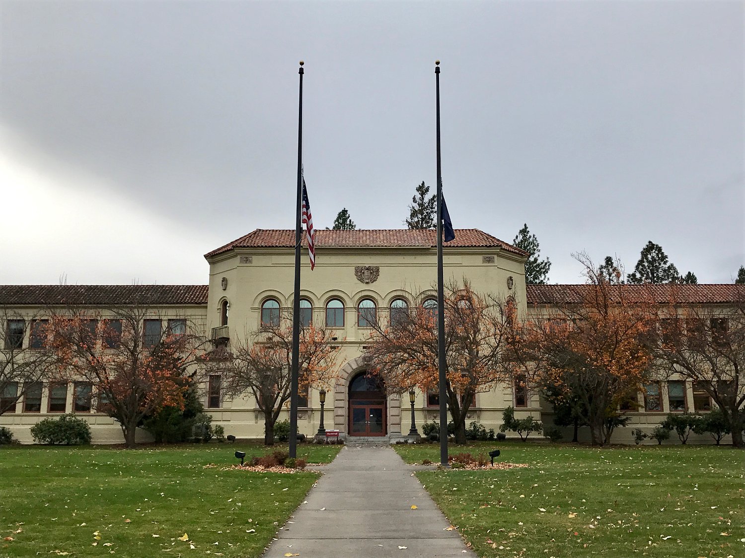 Southern Oregon’s budget crisis prompts calls for changes to Oregon higher education