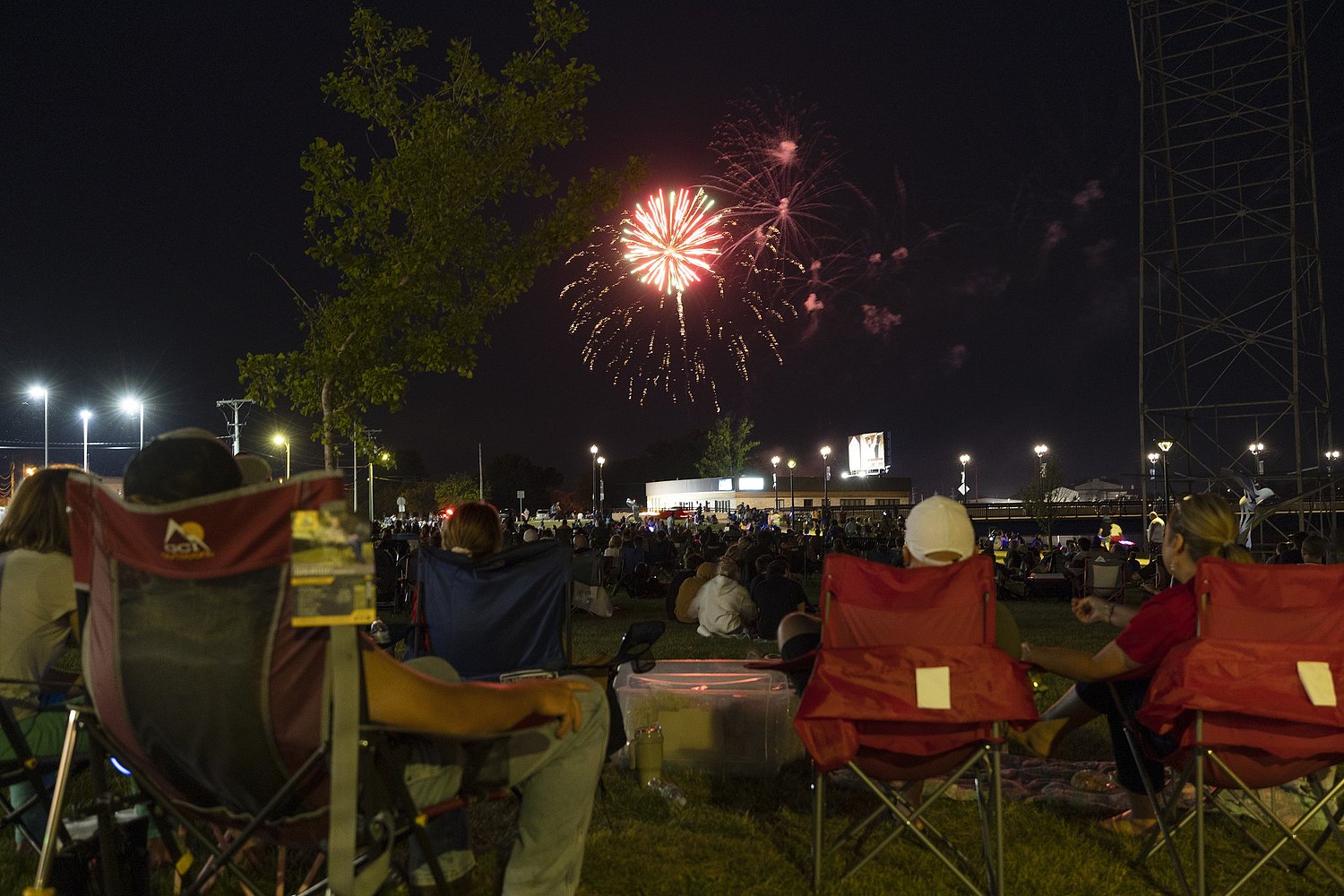 Sauk Valley communities’ fireworks displays: here’s where and when to see them