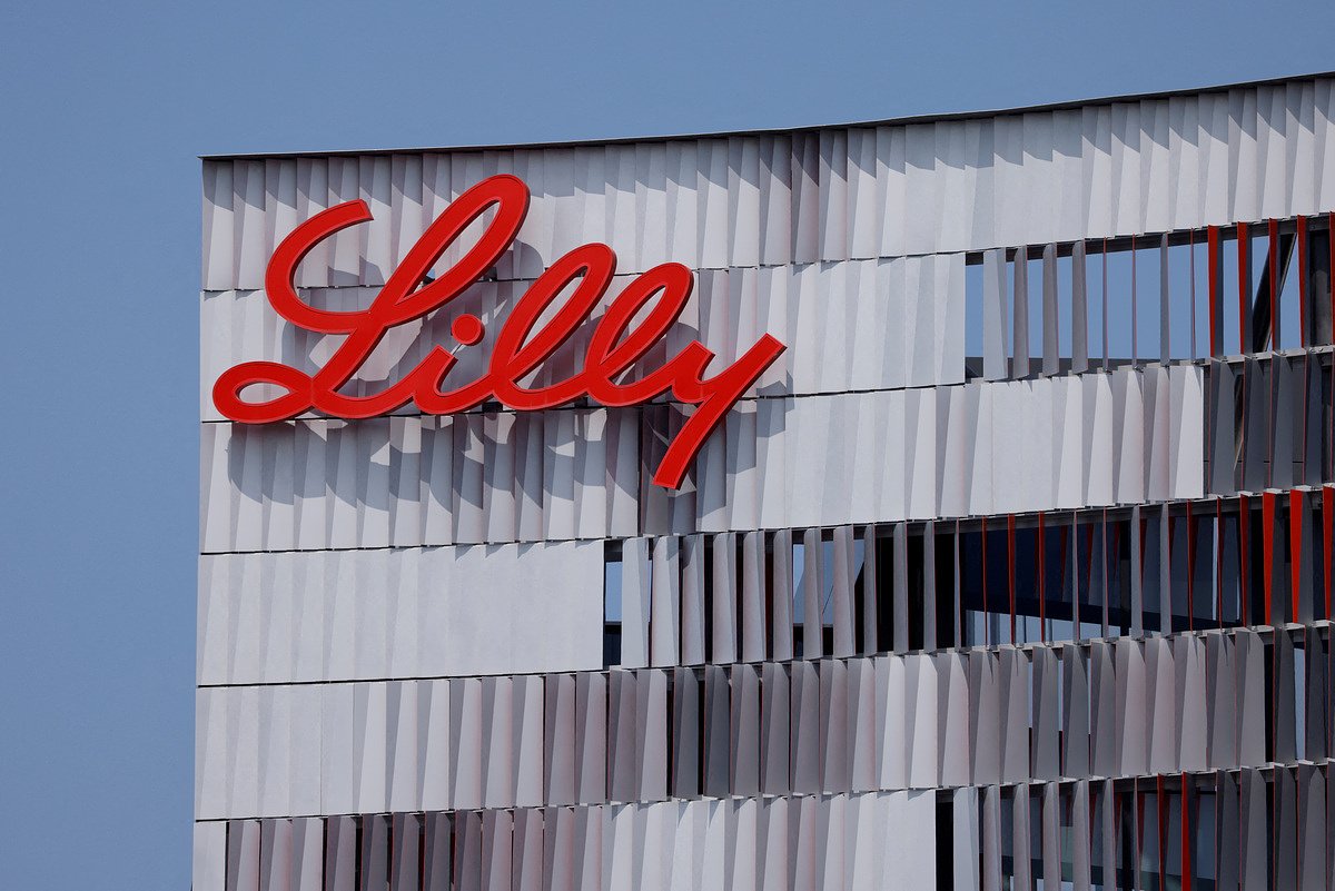 US Supreme Court turns away Eli Lilly's challenge to whistleblower law
