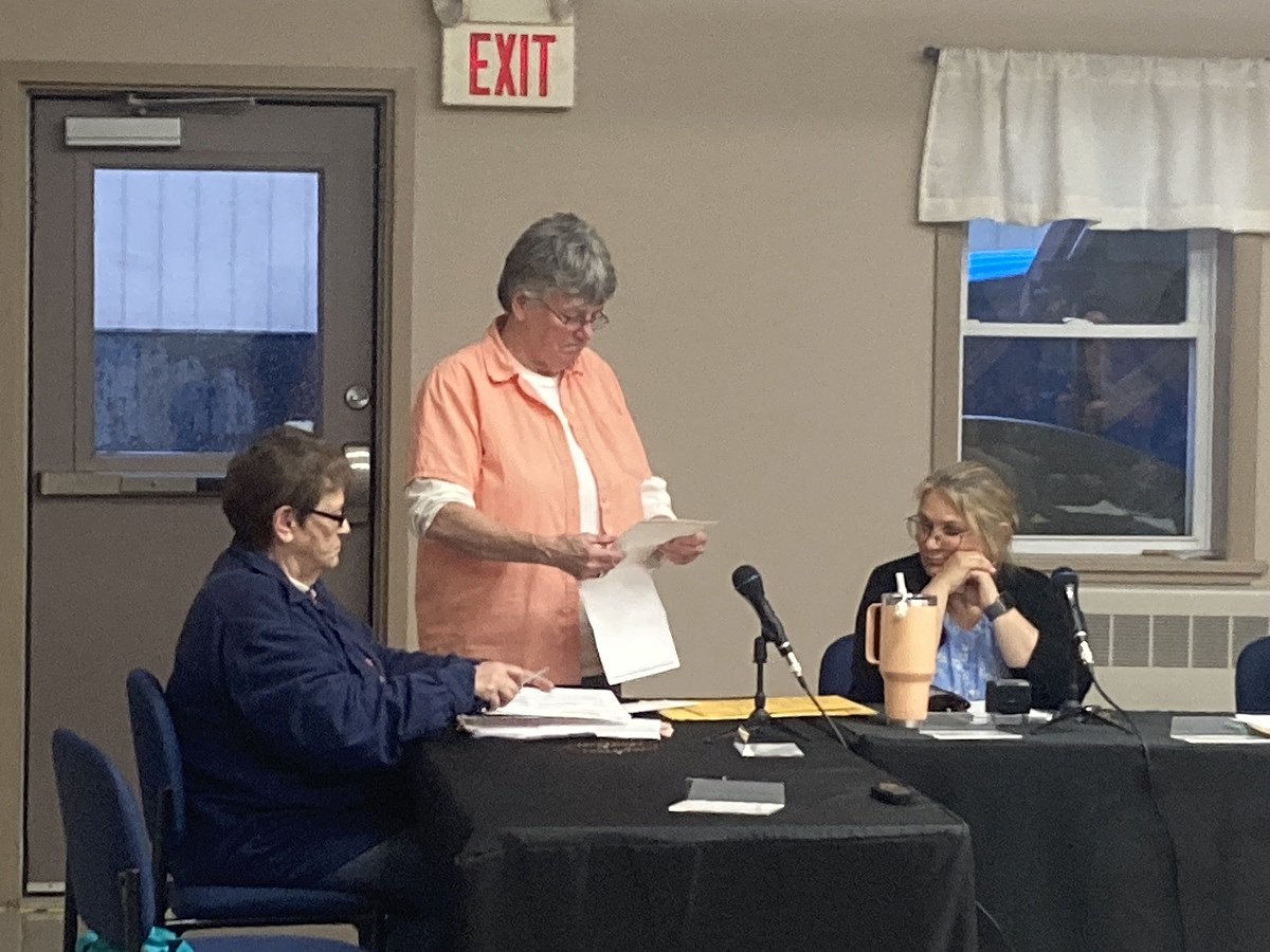 Election-deciding absentee ballots in Clifton sent back to Maine supreme court