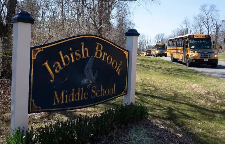 Belchertown School Committee weighs ‘bell-to-bell’ cellphone ban as statewide legislation looms
