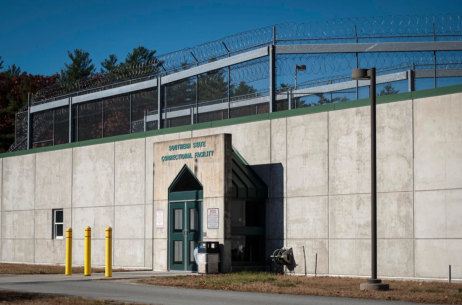 Sheriff’s deputies will no longer provide rides for people released from Vermont prison