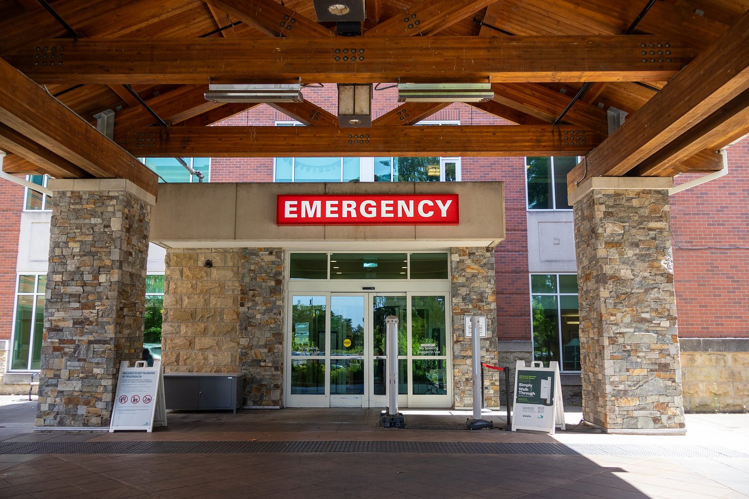 Oregon House passes bill to set standards for urgent care clinics