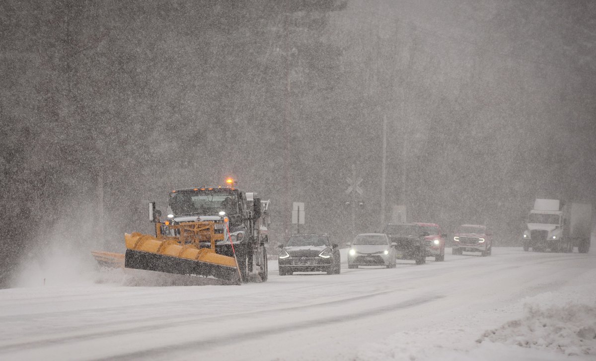 Potential nor’easter could bring snow, strong winds Monday