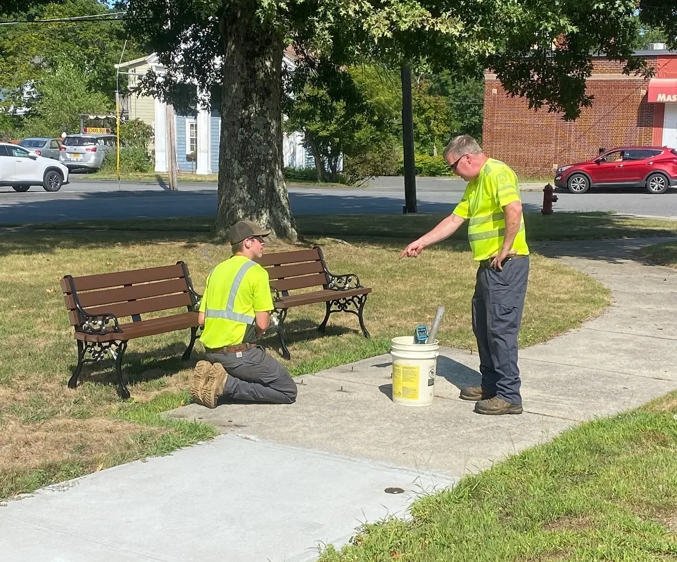 New benches installed at Uptown Common