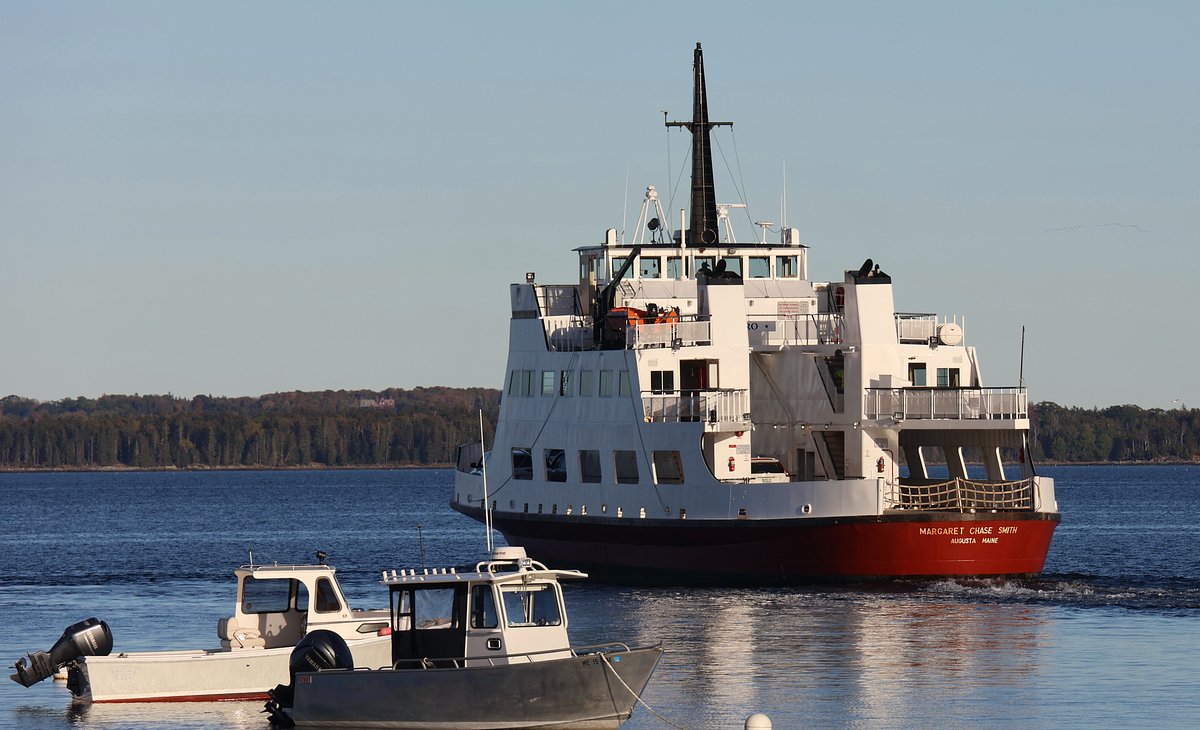 Islesboro residents underwhelmed by state's hybrid ferry plan