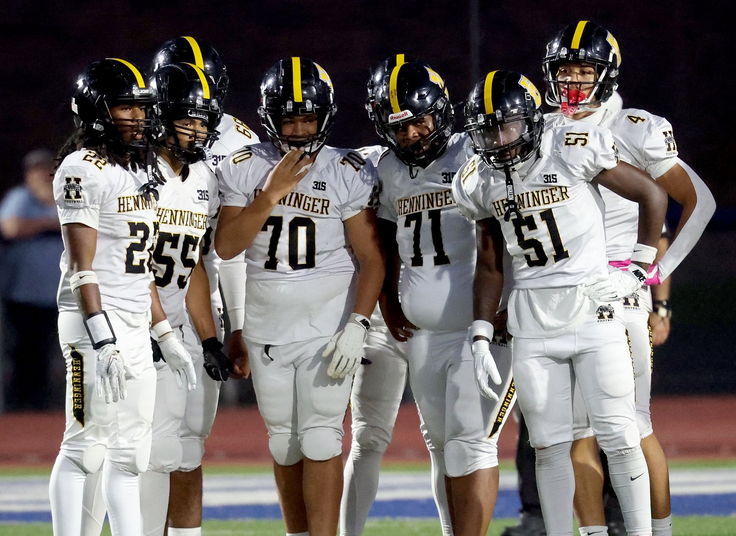 Henninger football’s resurgence continues, Black Knights off to best start since 2014