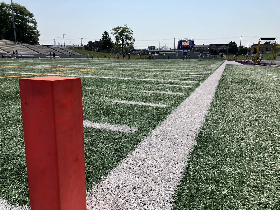 A last-second field goal ends Elder’s perfect start, builds belief for St. Xavier