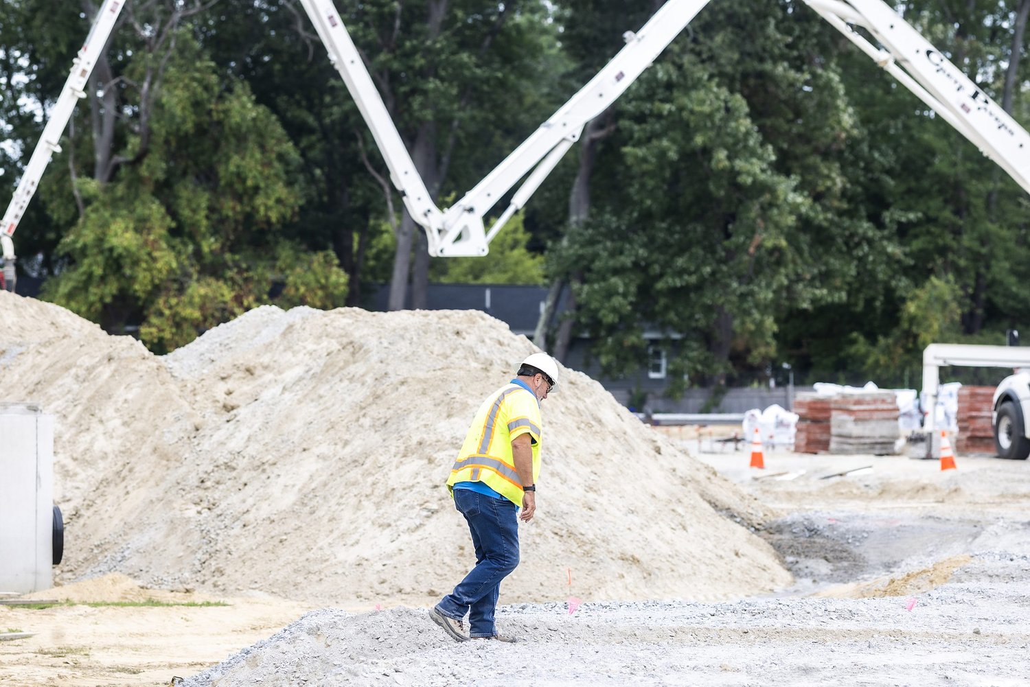 As Rundlett students return, construction continues at 'To be named middle school'