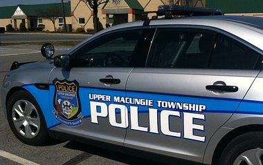 Propane truck overturns in Lehigh County roundabout: cops