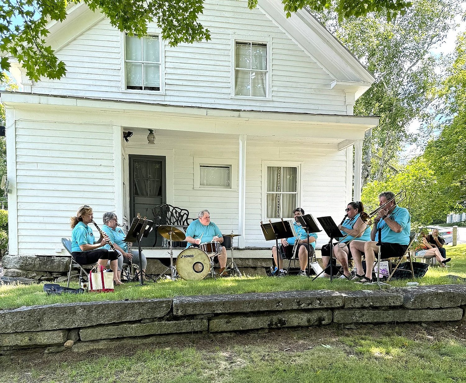Contra dance, refurbished organ among new features of Warwick Old Home Days