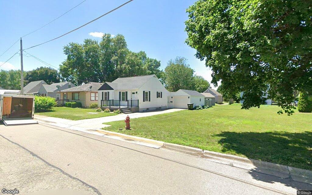 Sale closed in Sterling: $135,000 for a single-family home