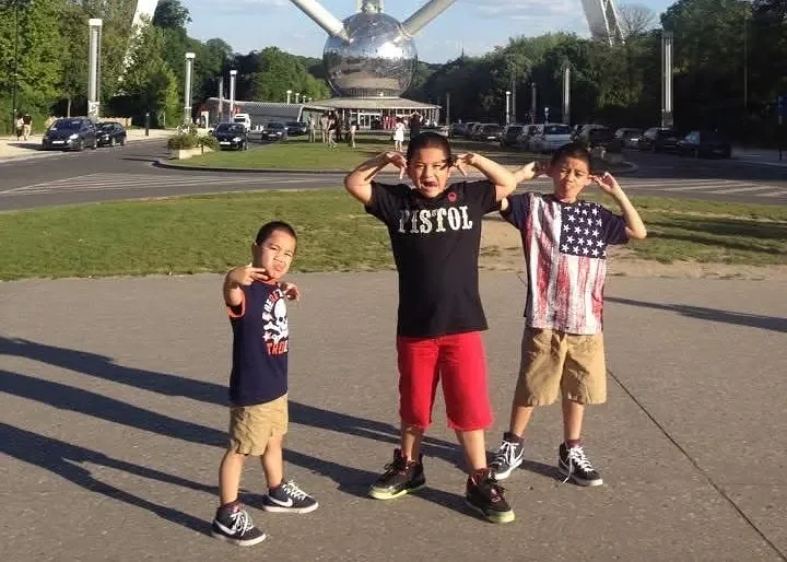 Why Ducks lineman Tommy Tofi cheered for Belgium over U.S. in that other kind of football