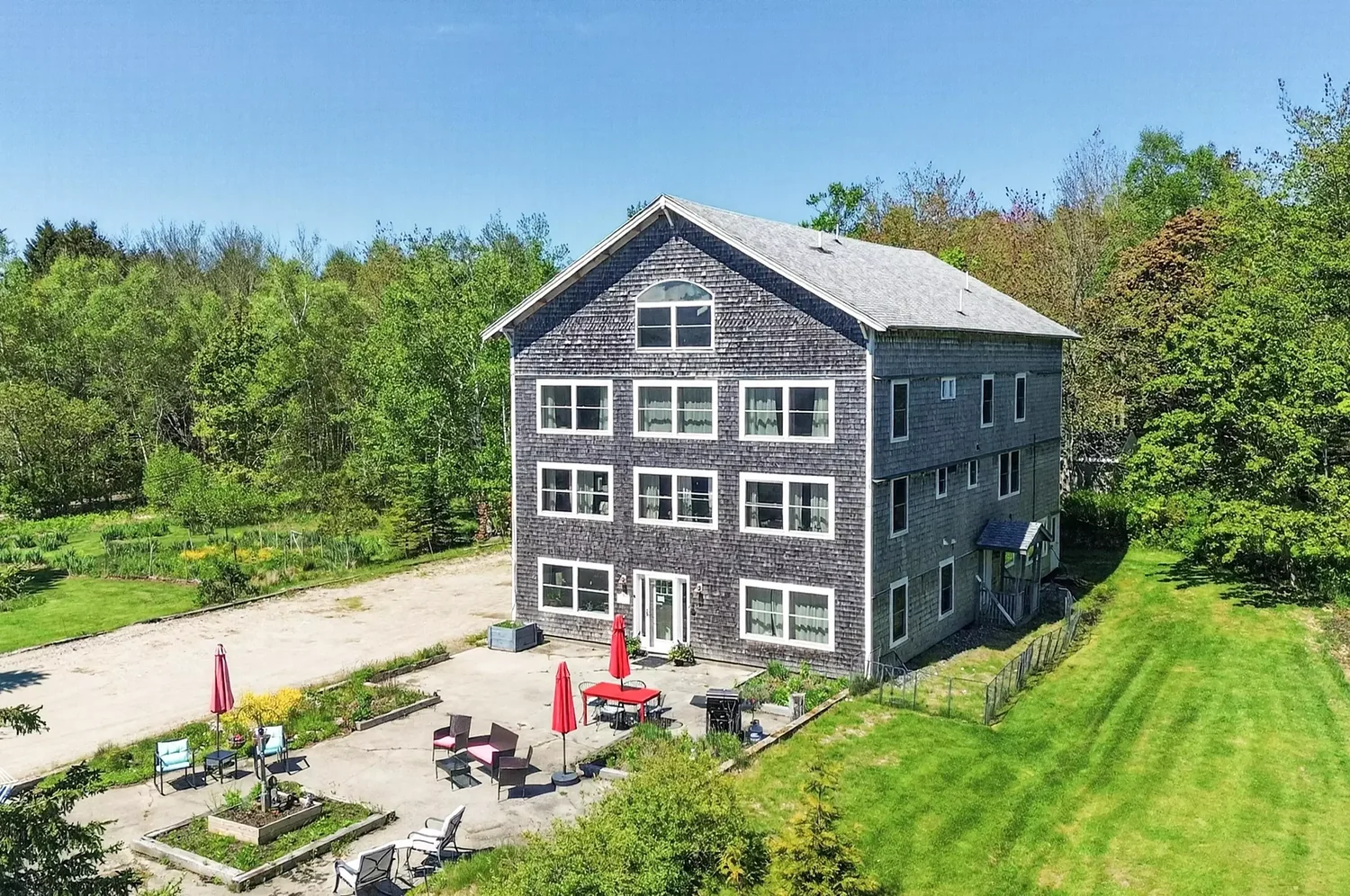 Peter, Paul and Mary member's former recording studio in a Blue Hill chicken barn is for sale