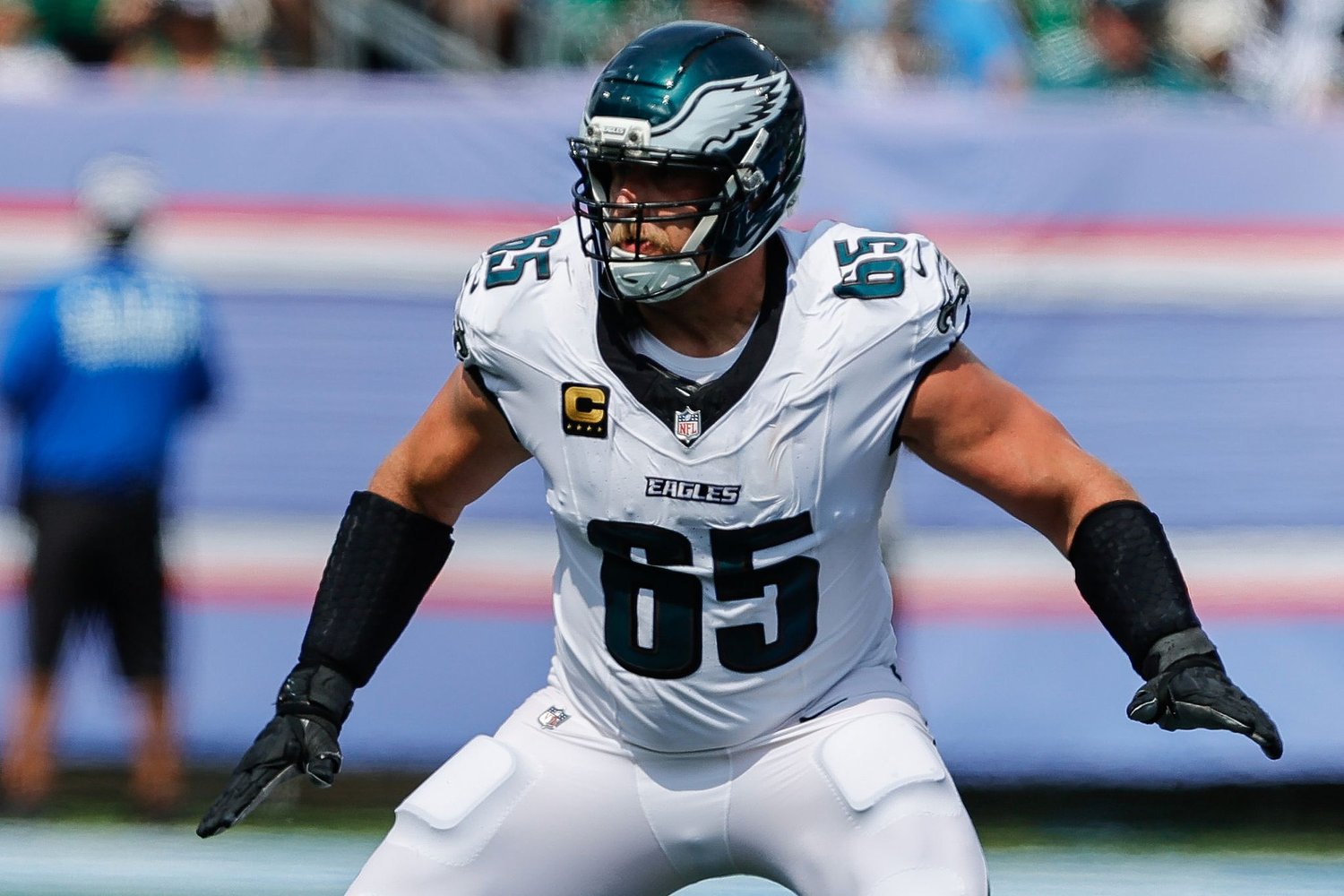 Eagles All-Pro offensive lineman Lane Johnson retires after 14 seasons