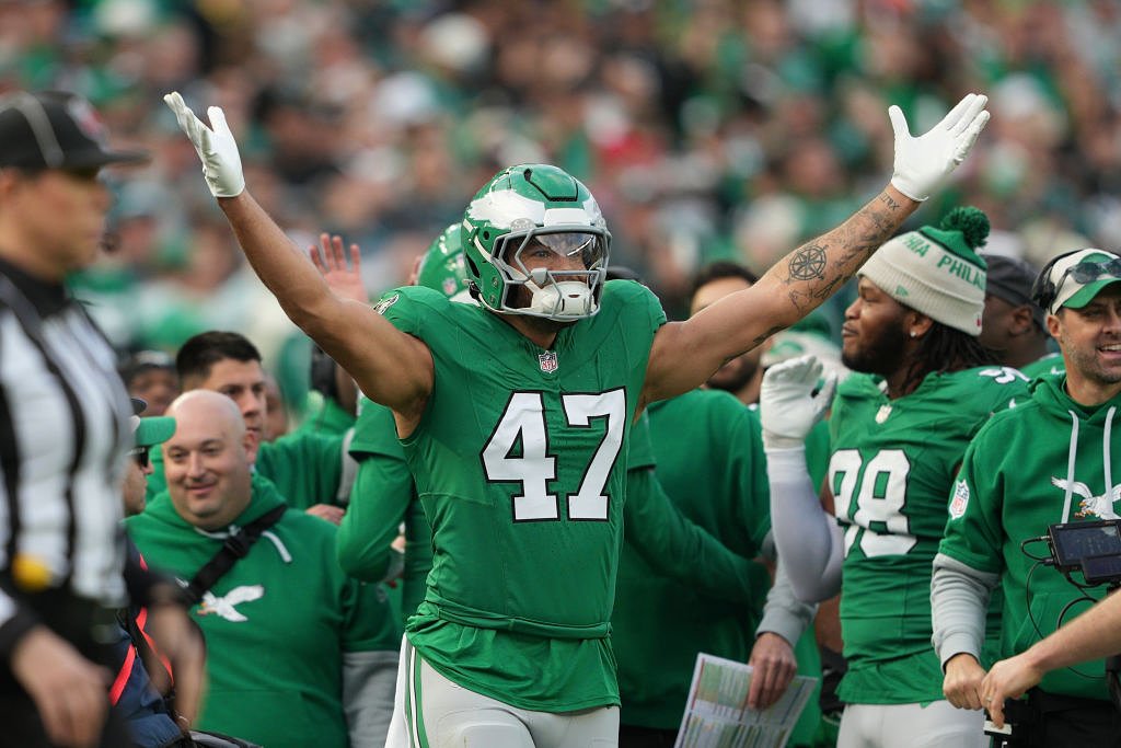 Former Eagles TE, Super Bowl champion announces retirement