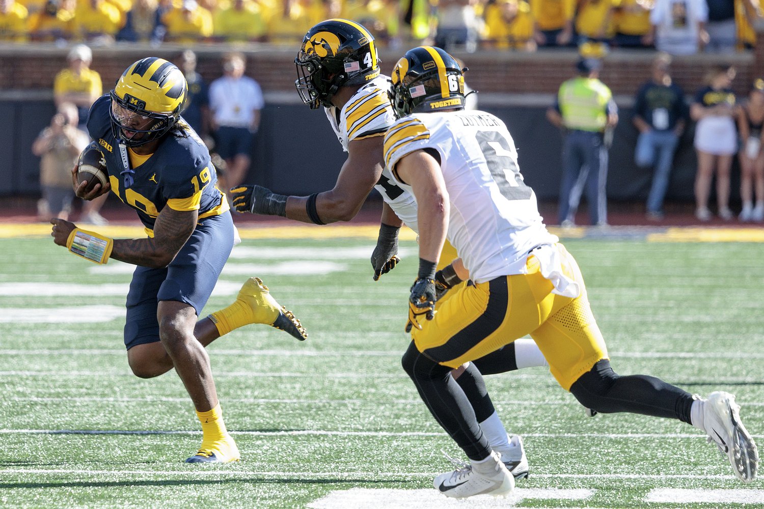 Picking Penn State-Michigan with guest Ryan Zuke of MLive: Blue-White Breakdown