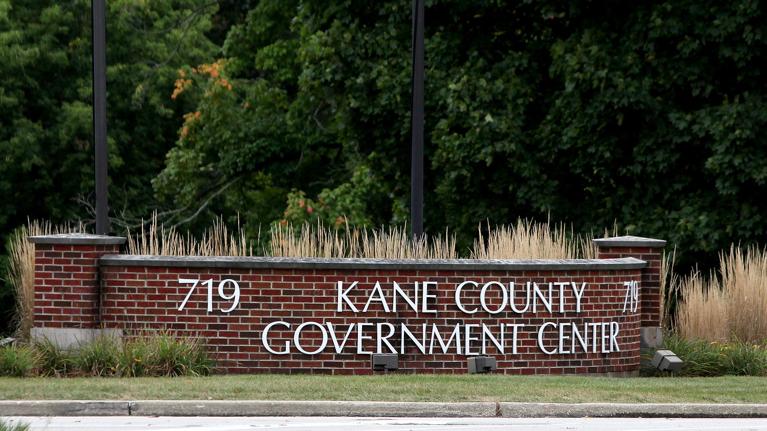 Kane Board OKs $800K personal injury claim