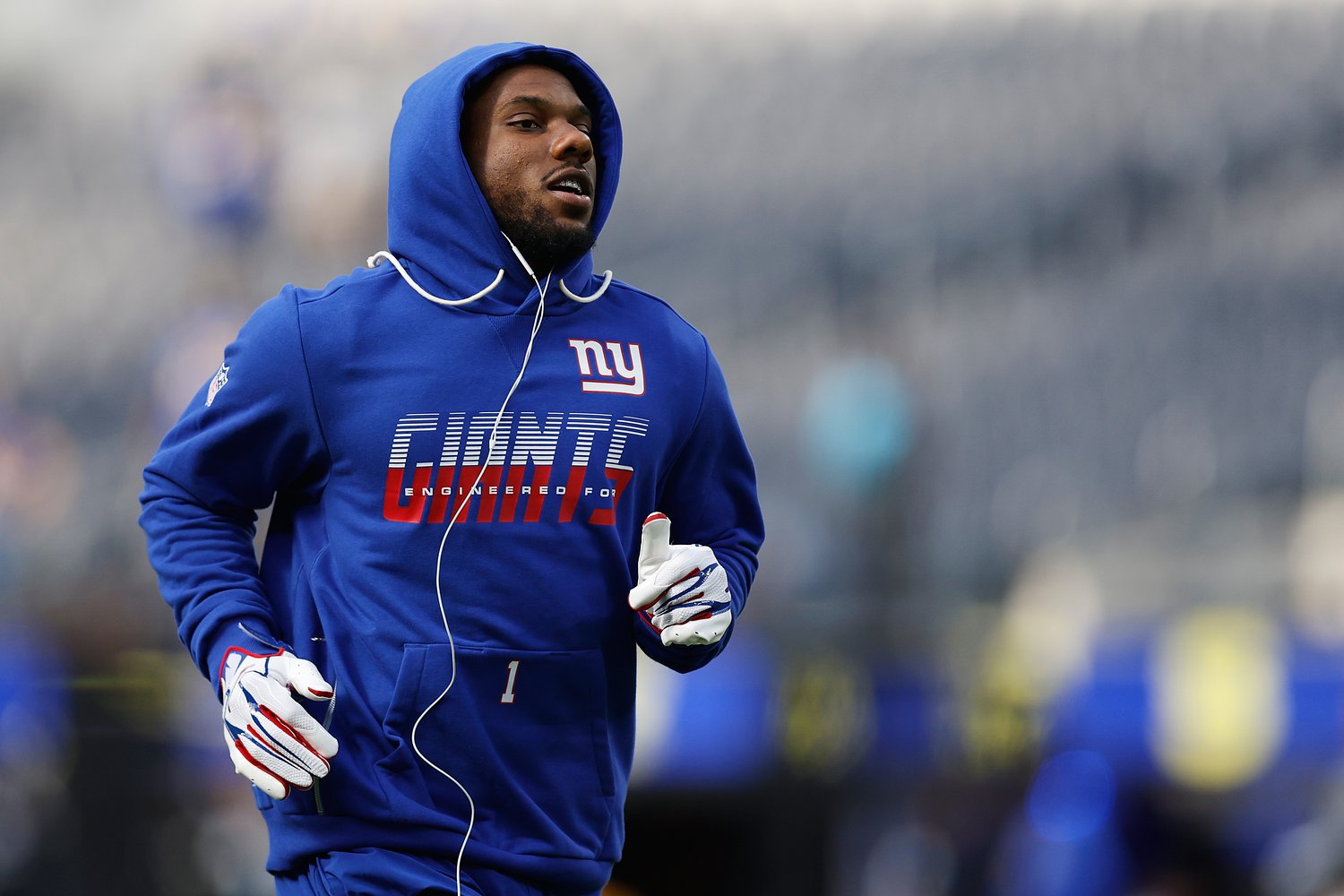 Giants’ Malik Nabers suffers injury scare against Rams ... but he returns