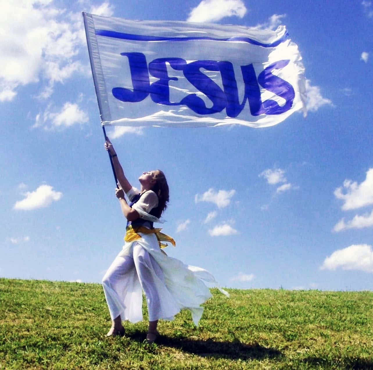 Lifting Up Mississippi: Starkville couple prays across the state, one county seat at a time