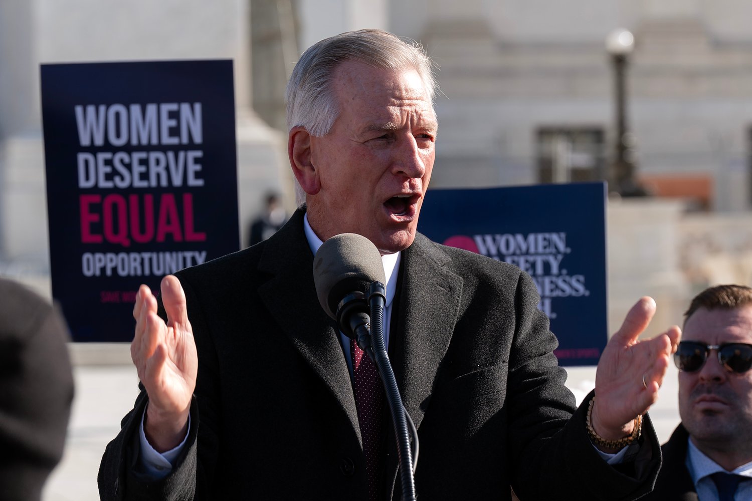 Tuberville blames citizenship ruling on ‘scared’ SCOTUS, ‘Communist Left’s meltdown over Roe v Wade’