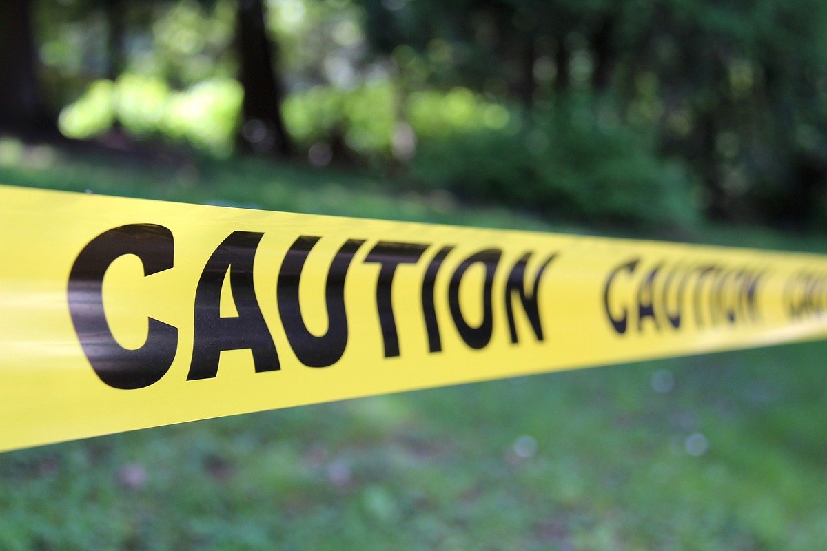 Train derails in Orono near golf club