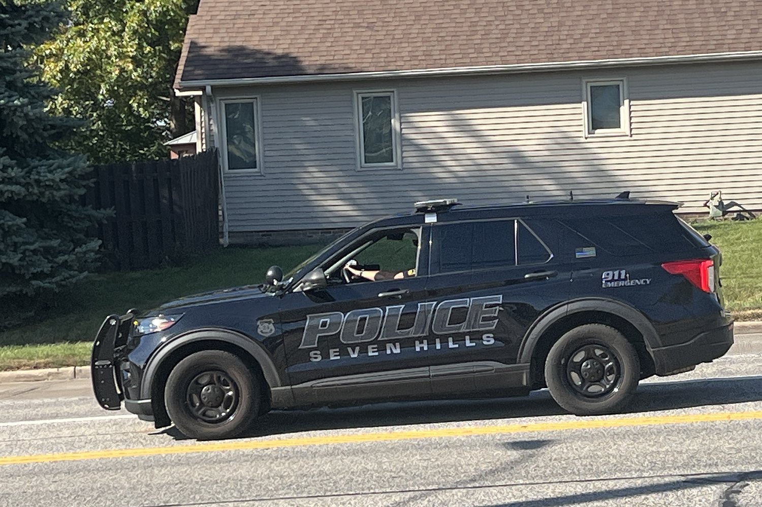 Sneaky thieves rip off Meijer: Seven Hills Police Blotter