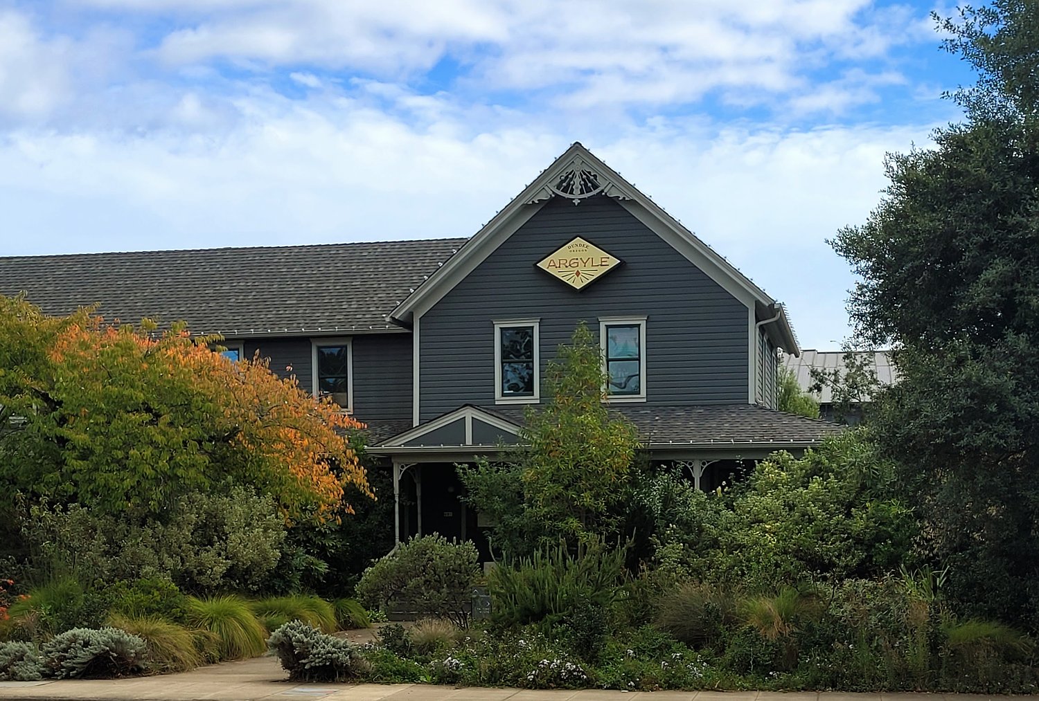 A spirited night at Argyle Winery’s Spirithouse rattles reporters