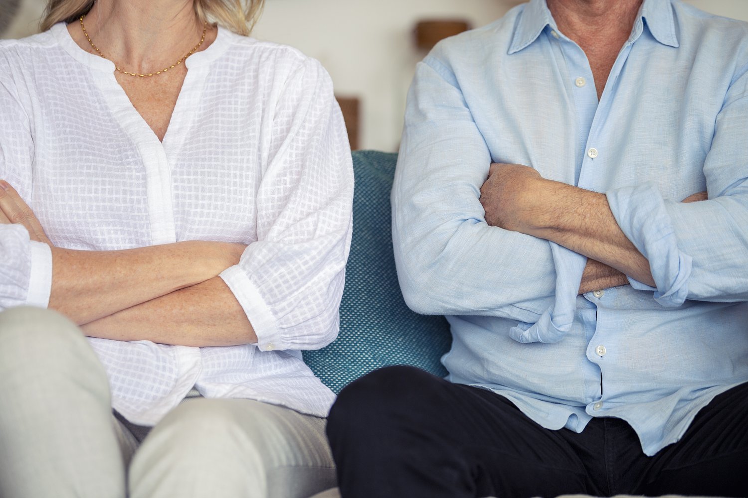 Dear Annie: She invited an old friend into her life at 66 — then his drinking turned violent