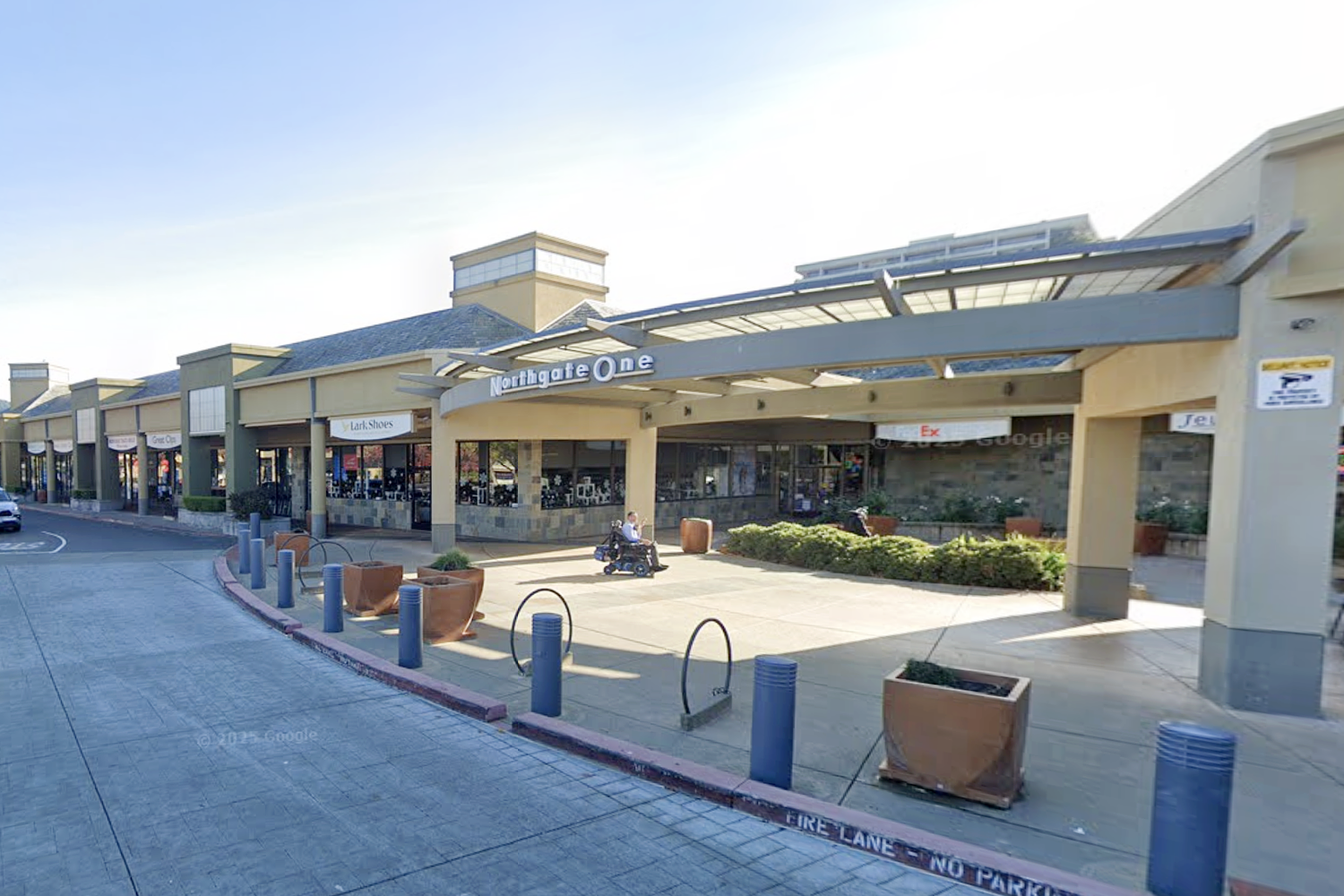 27-year-old ID'd in fatal stabbing at Marin County shopping center