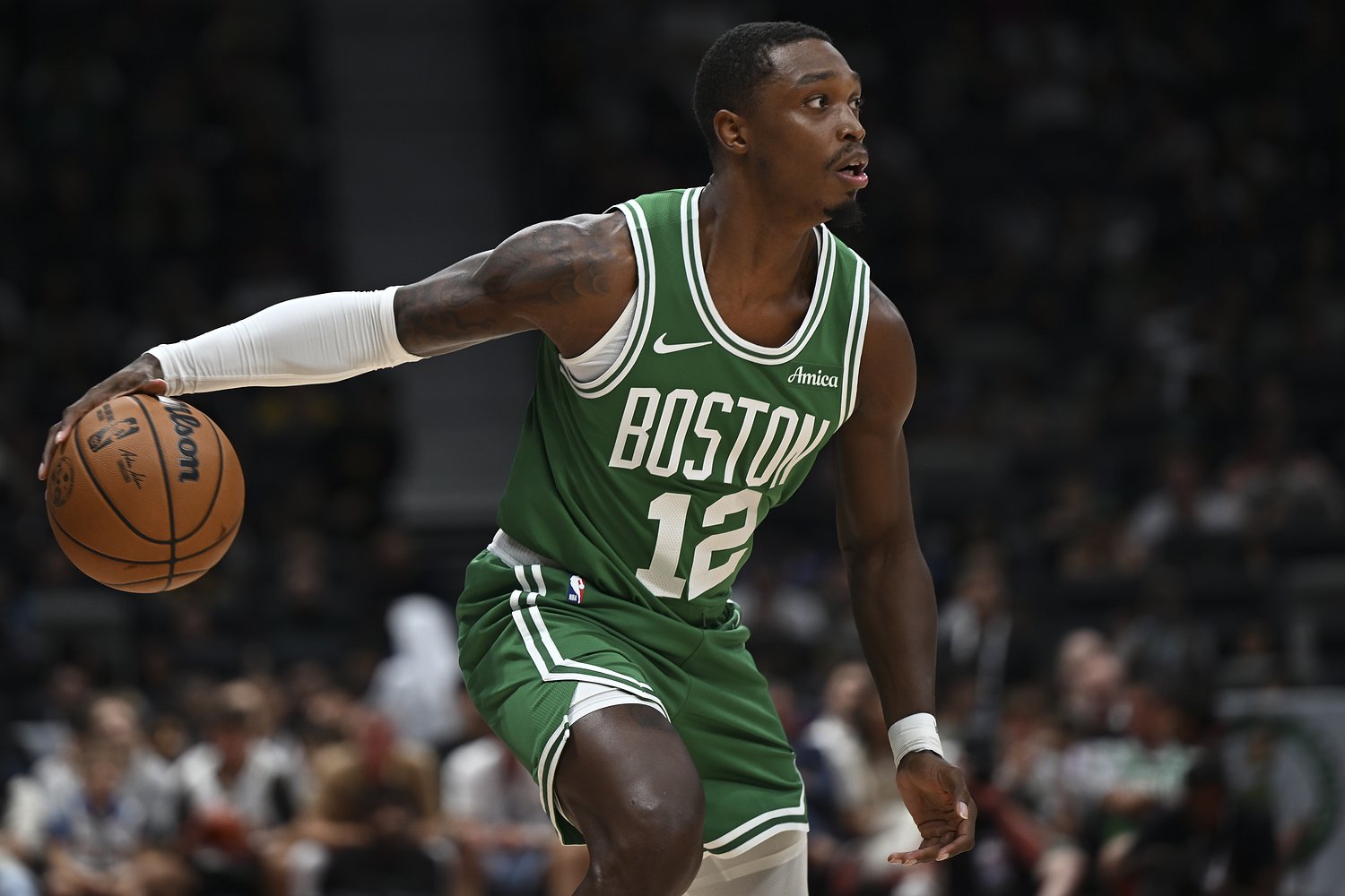 Former Celtics guard headed back overseas after getting waived