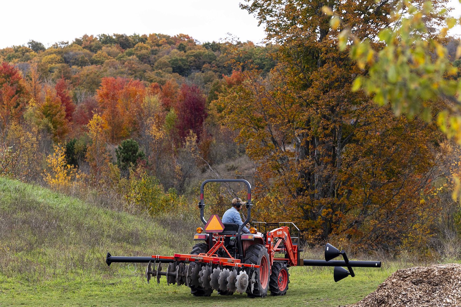 Michigan Weather: Warm stretch ahead, but will rain loom over Halloween weekend?