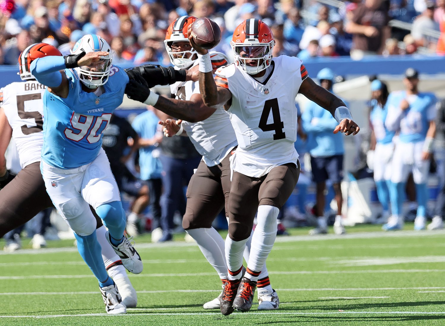 Deshaun Watson, Mr. Kardiac Kid, pulls off his 5th game-winning drive to beat the Titans 27-24 and keep the Browns in first place