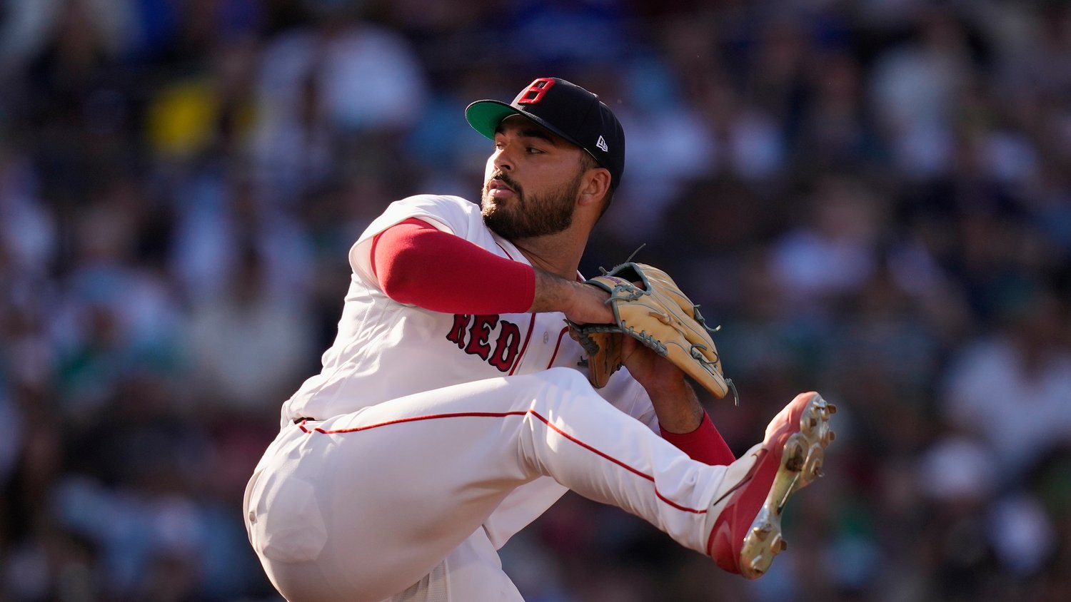 Red Sox roster moves include another bullpen shuffle, reliever DFA after one outing