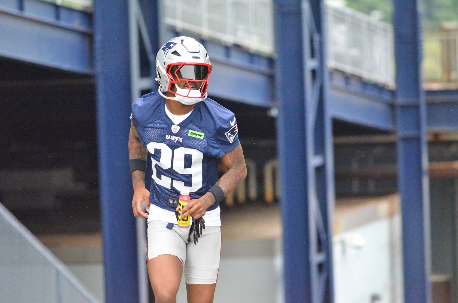 Eagles sign former Patriots DB ahead of New England joint practices