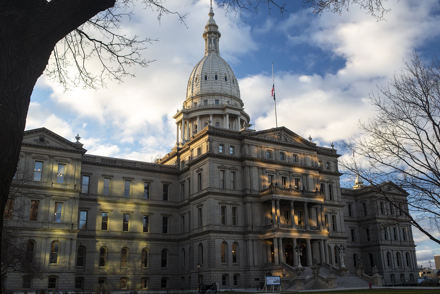 Michigan lawmakers pulled all-nighter to pass $75.2B plus budget before holiday weekend