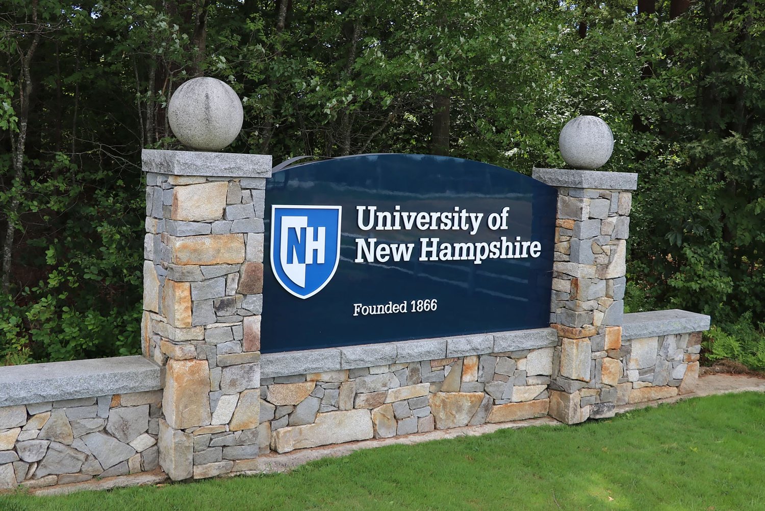 UNH is using $10 million grant to bring STEM tutors to more NH middle schools