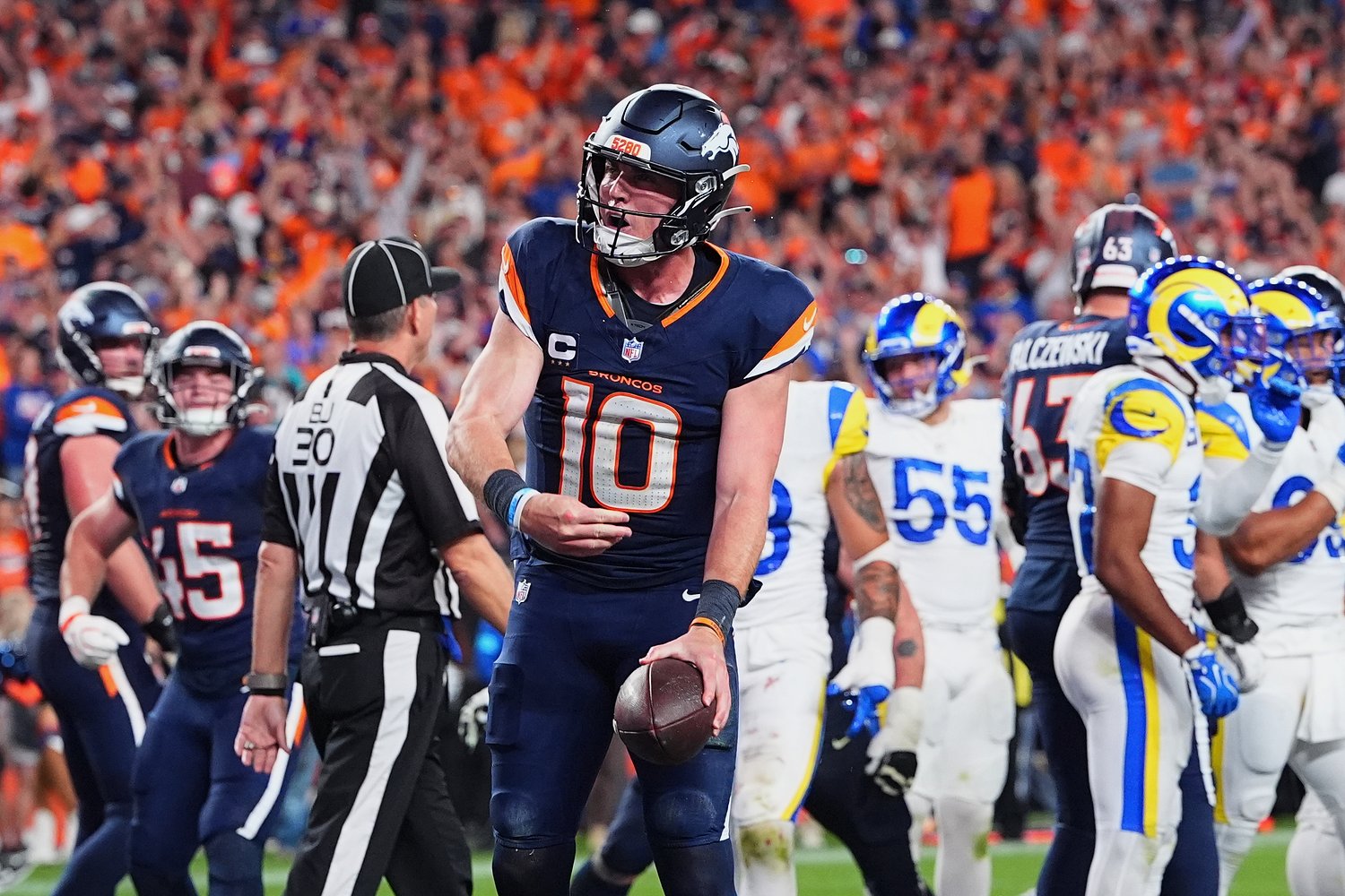 Bo Nix talks about last-second drive, second half fixes in wild Sunday night win