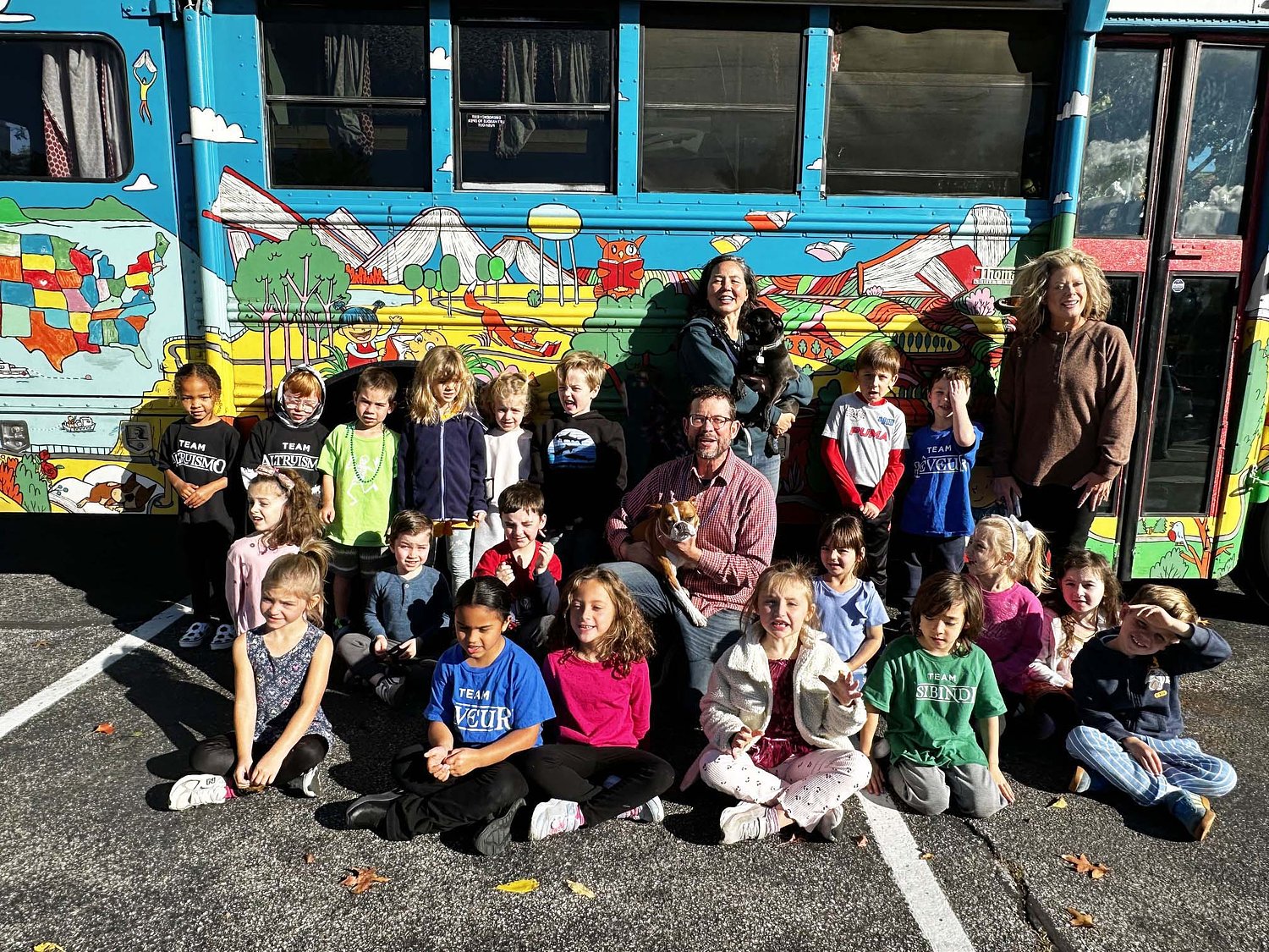 National literacy project brings free books to Lakewood elementary school