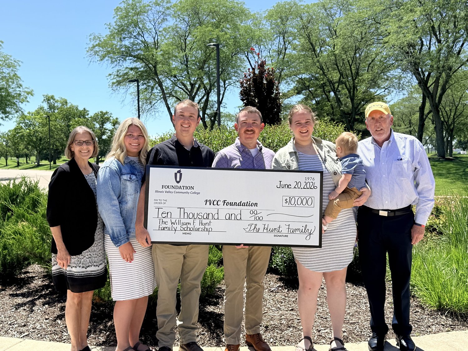 IVCC trustee establishes $10,000 scholarship for veterans