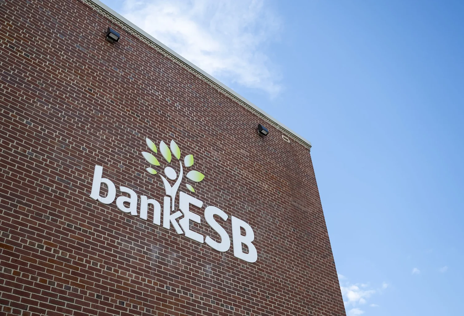 bankESB parent to expand into New Hampshire with new acquisition