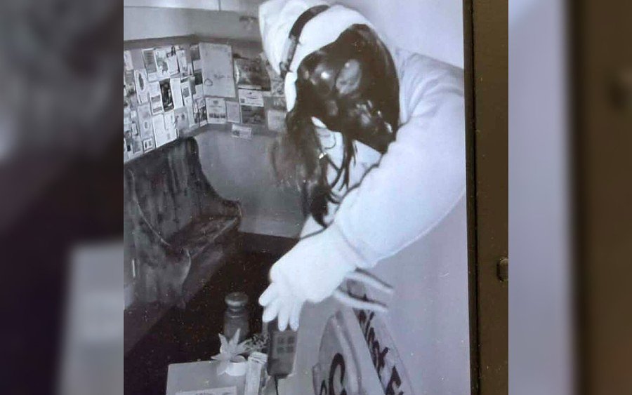 Masked suspect tried to steal an ATM from a Maine community center
