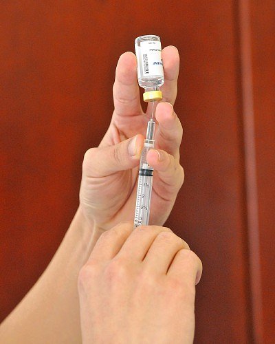 Area Briefs: Drive-through flu clinic Saturday in Easthampton