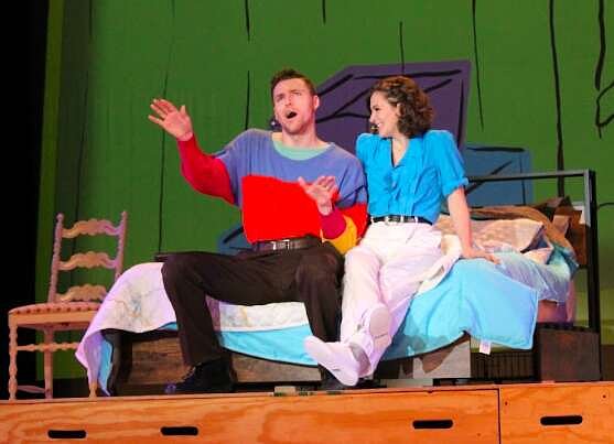 Farmington theater takes a journey through pregnancy