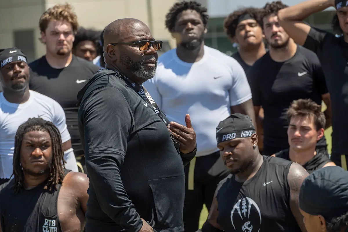 New Coach Alonzo Carter Leads Sac State Into Its FBS Era