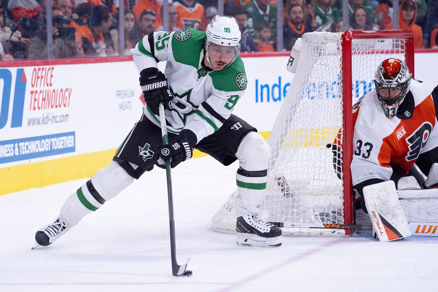 Dallas Stars veteran forward Matt Duchene will miss about 3 months after surgery