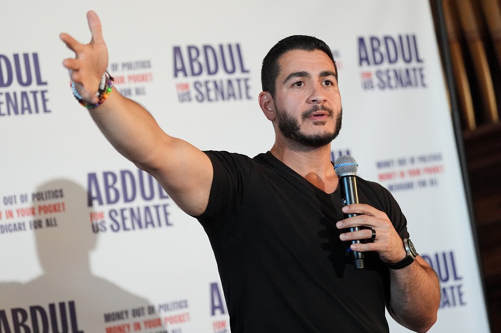 Republicans want Abdul El-Sayed to be the main character of the midterms. He's happy to oblige