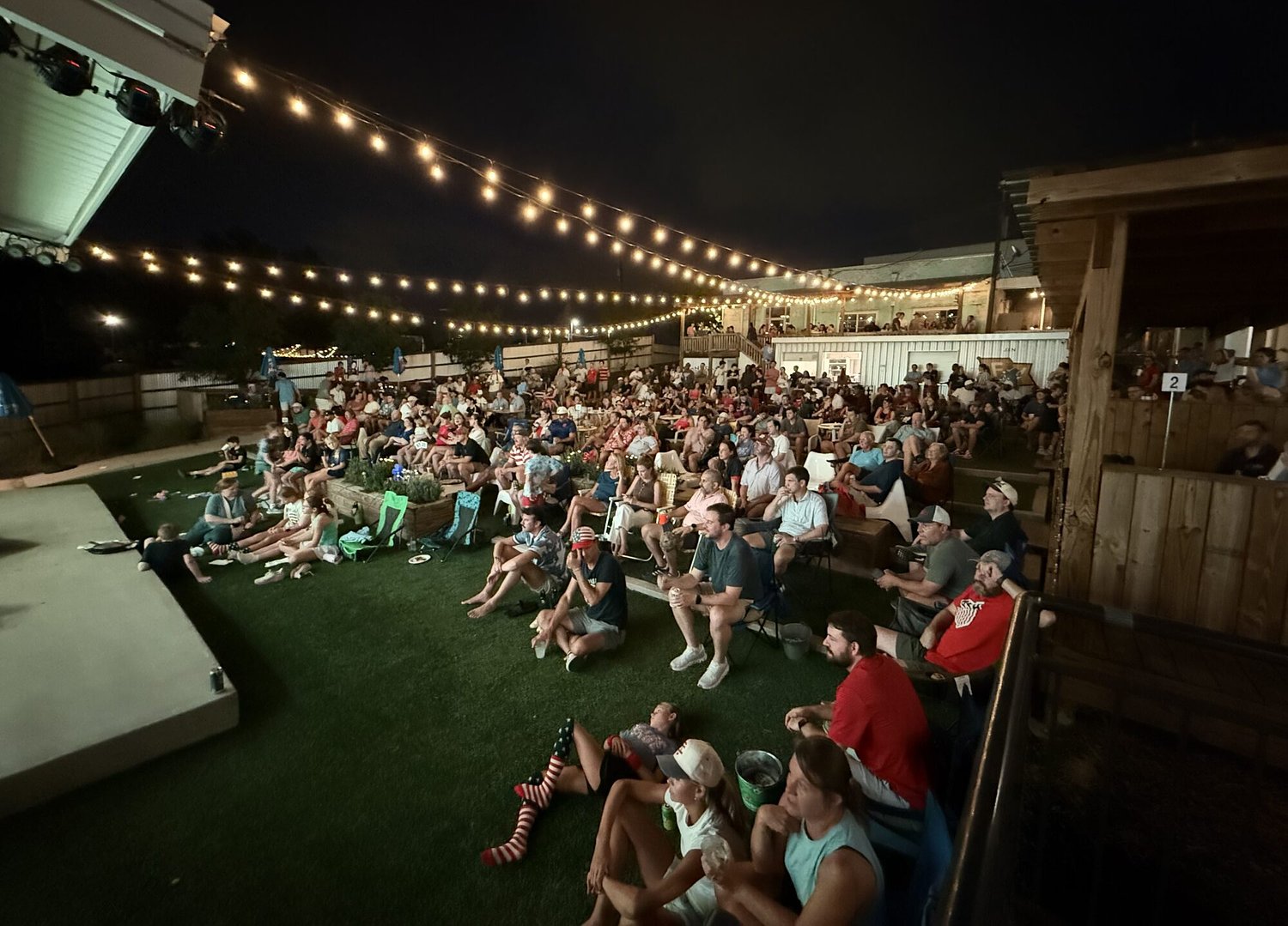 The World Cup, patriotism and victory come to Jackson's Fondren Yard