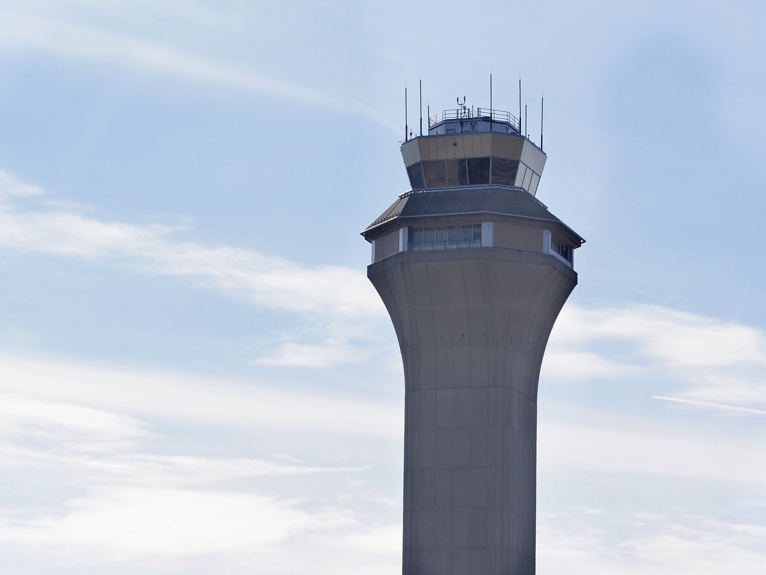 Newark airport needs help. New N.J. plan looks to fix this chronic problem.